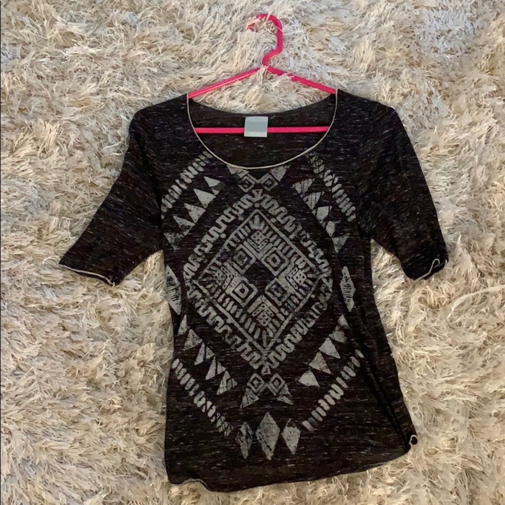 Super cute light weight top